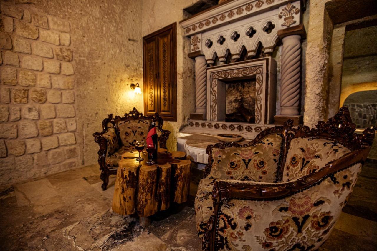 Hotel Oread Cave 3*