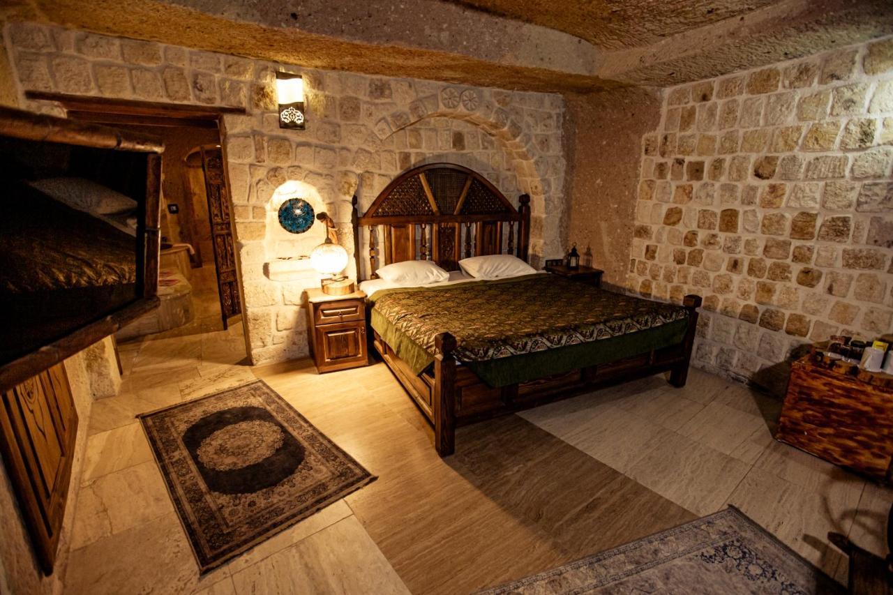 Oread Cave Hotel