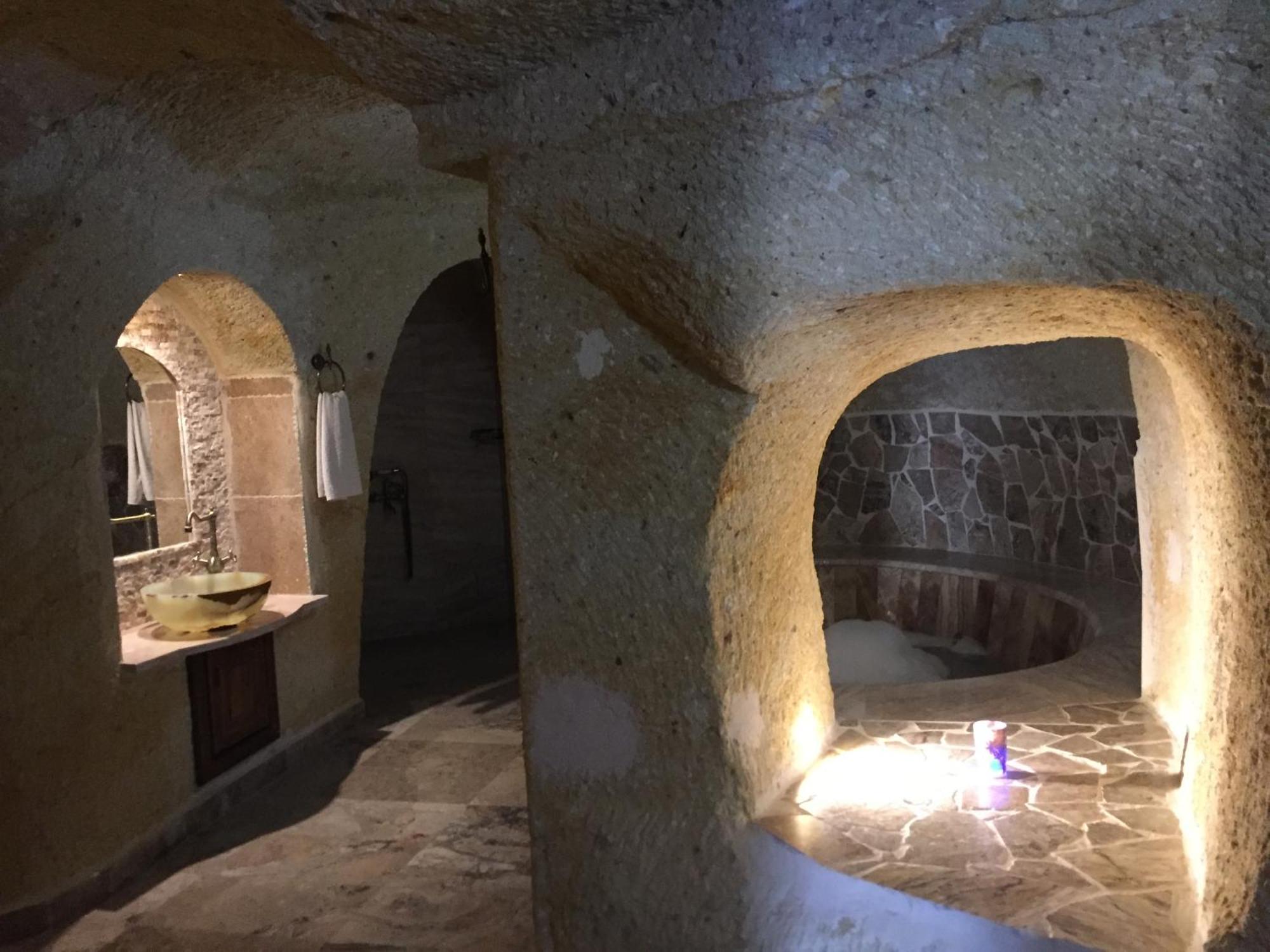 Oread Cave